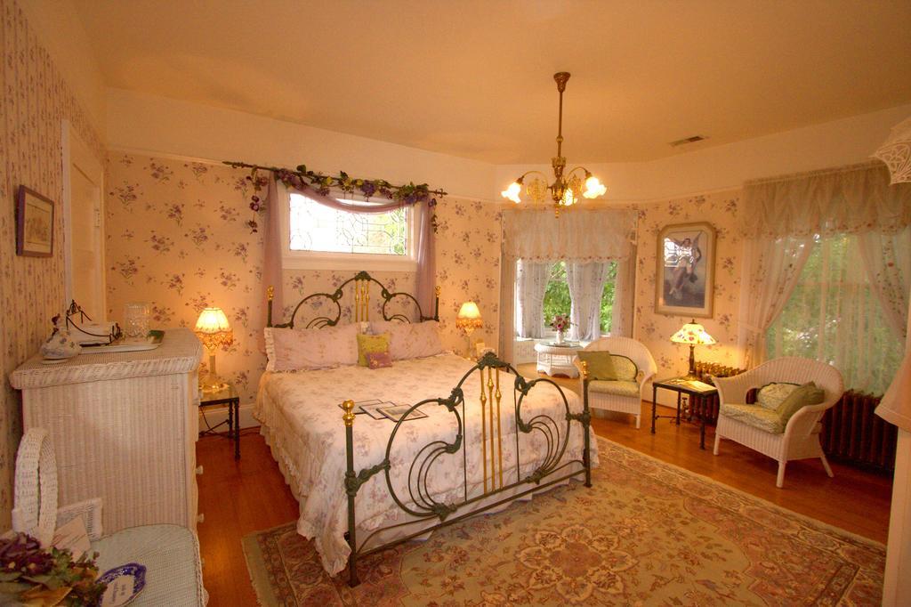 Lion And The Rose Victorian Guest House Portland Exterior foto